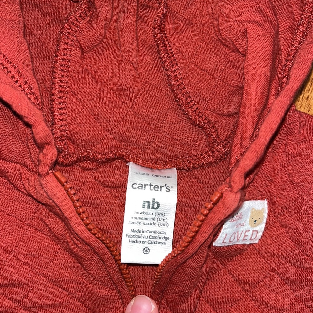 Carter’s newborn jacket - Picture 2 of 4